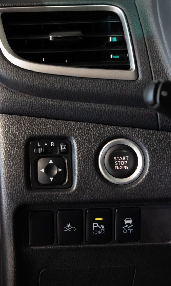 Mitsubishi Montero Sport GLS, миниатюра 22
