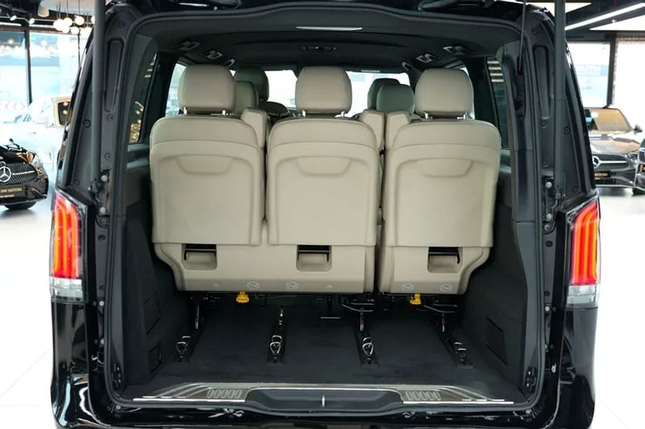 Mercedes Benz V300 Mercede-Benz V 300 AVANTGARDE | GCC 0km | Agency Warranty | 360 View | 64 colors Ambeint Lights