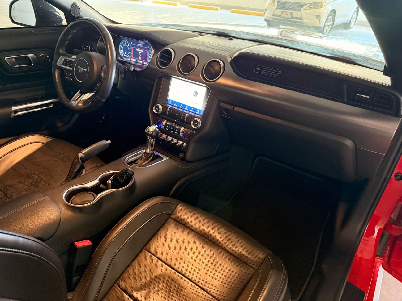 Ford Mustang GT Premium 5.0L V8