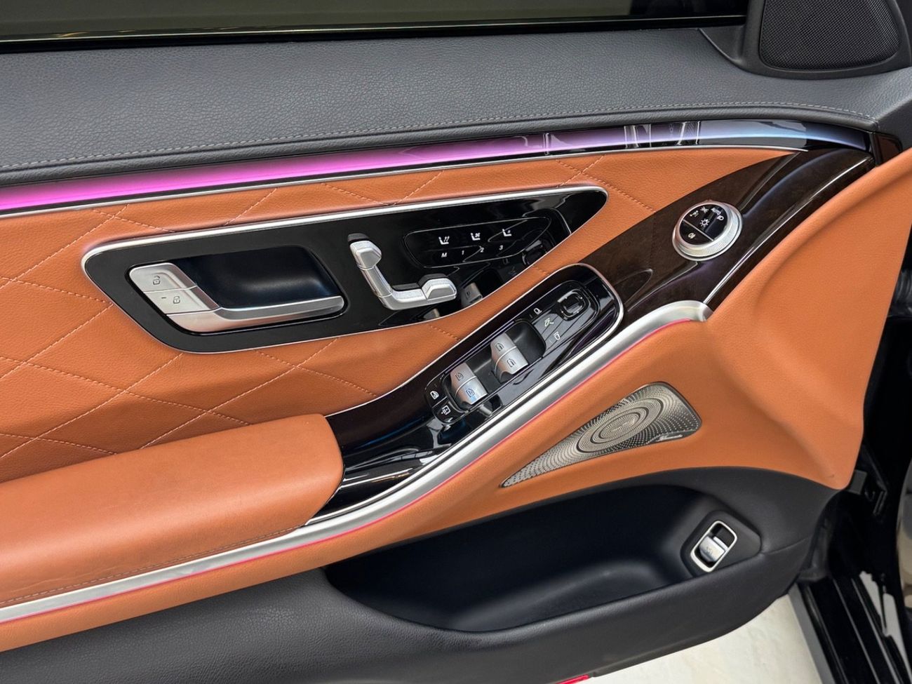 مرسيدس بنز S 580 4MATIC Exclusive 4.0L