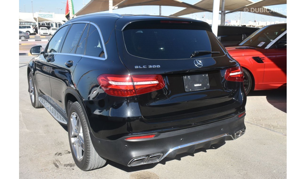 Mercedes-Benz GLC 300 2018 / EXCELLENT CONDITION / WITH WARRANTY