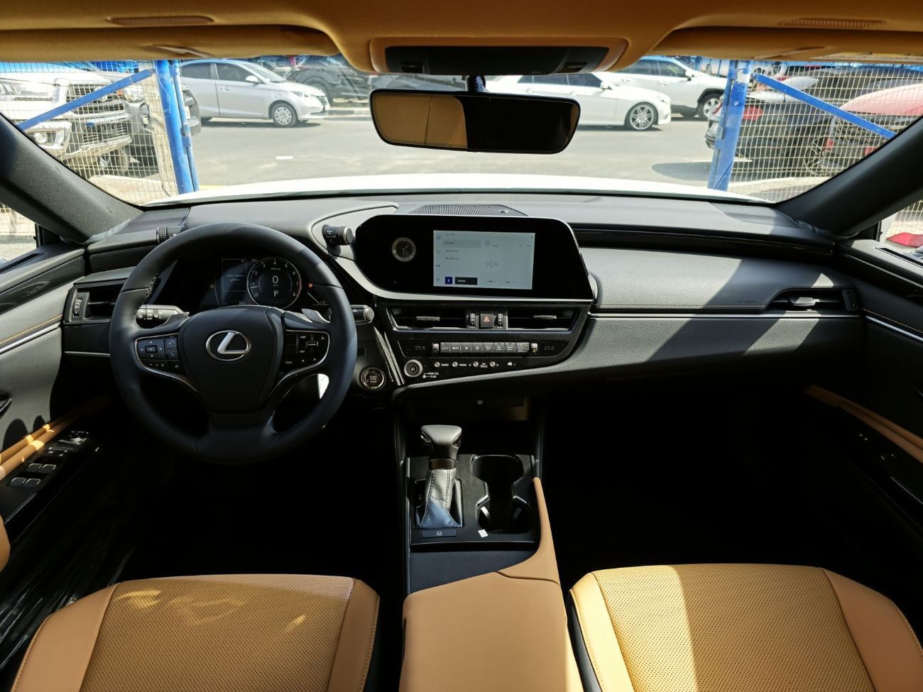 Lexus ES350 LEXUS ES350 - PRIME - 3.5L - 2025 MODEL - WHITE INSIDE TAN 