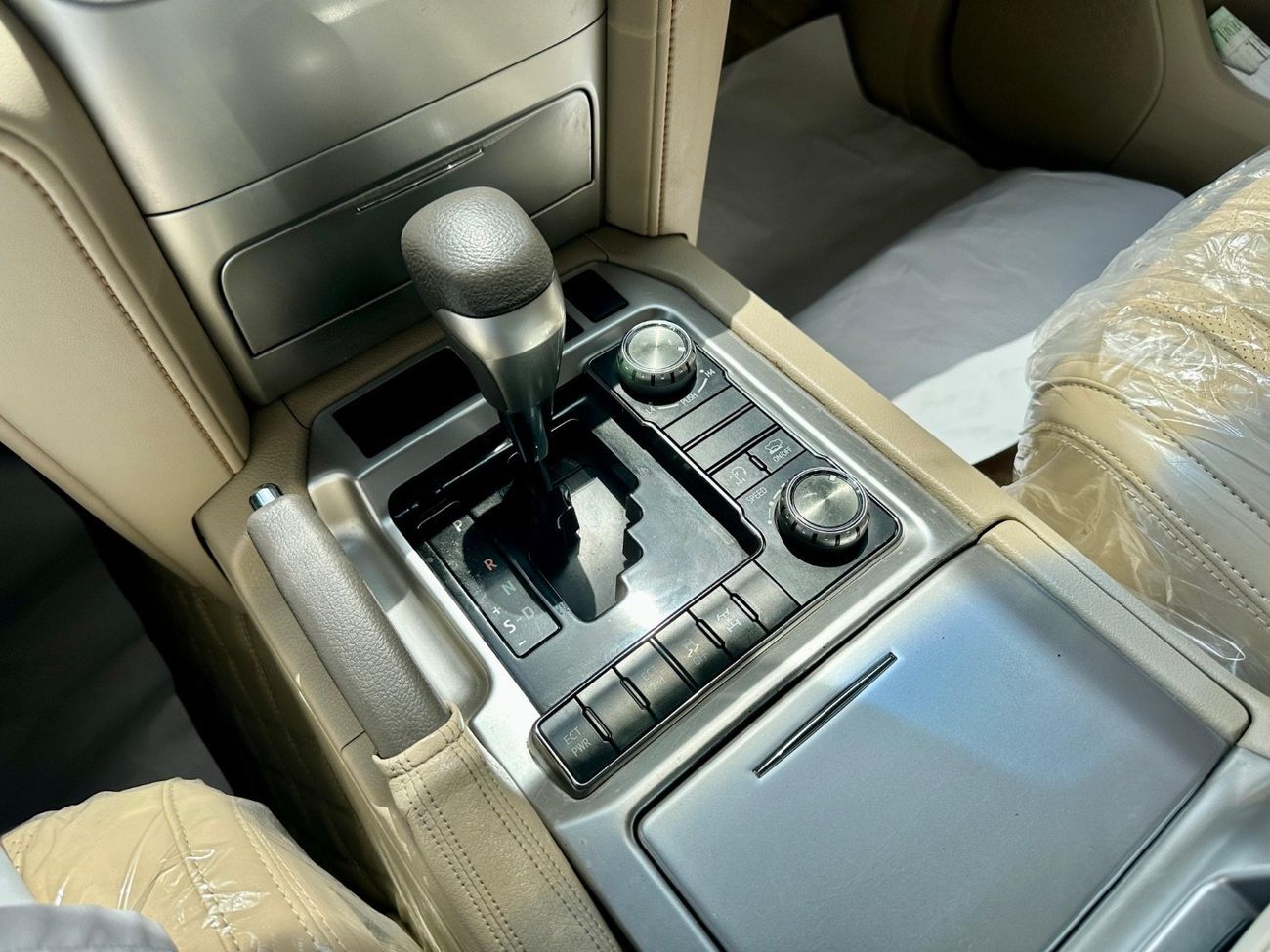 Toyota Land Cruiser EXR 2.7L