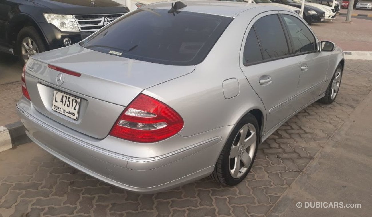 مرسيدس بنز E 500 2006 Full options Low mileage Clean car from Japan