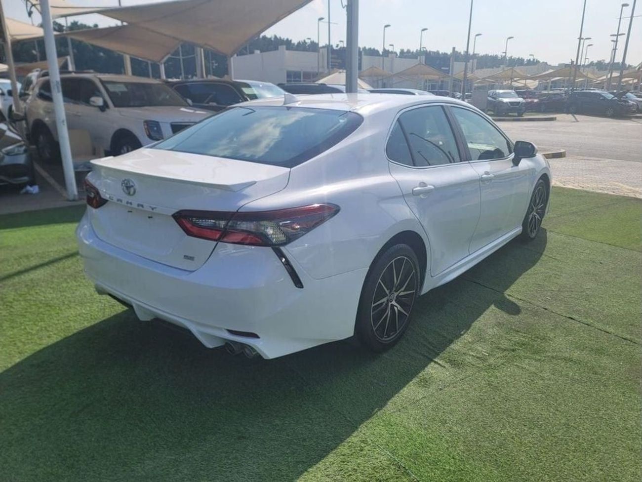 تويوتا كامري SE 2.5L (204 HP)