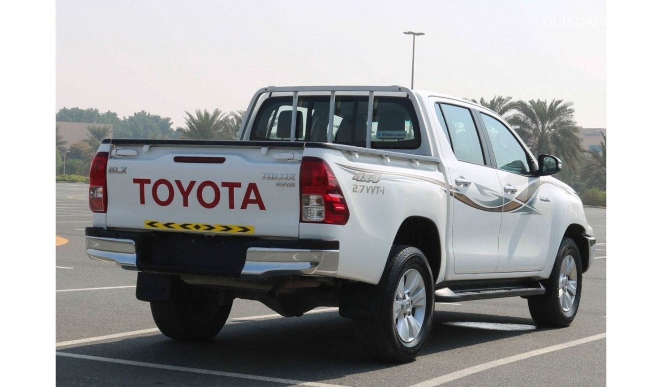 Toyota Hilux 2017 | HILUX 4X4 DOUBLE CABIN WITH GCC SPECS AND EXCELLENT CONDITION
