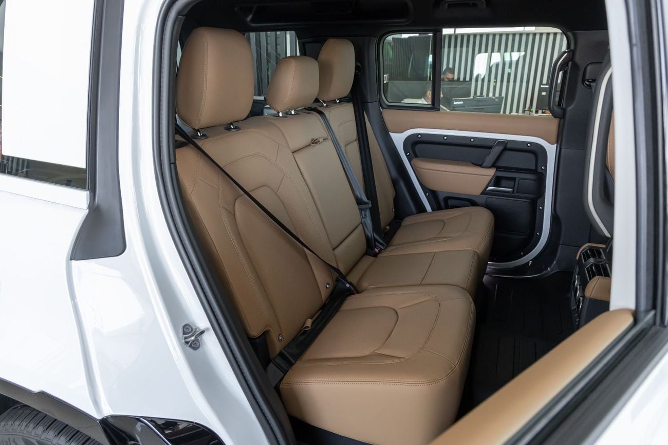 Land Rover Defender Land Rover Defender | 110 X-Dynamic SE (P400) | GCC Specs | 2026 (Export)