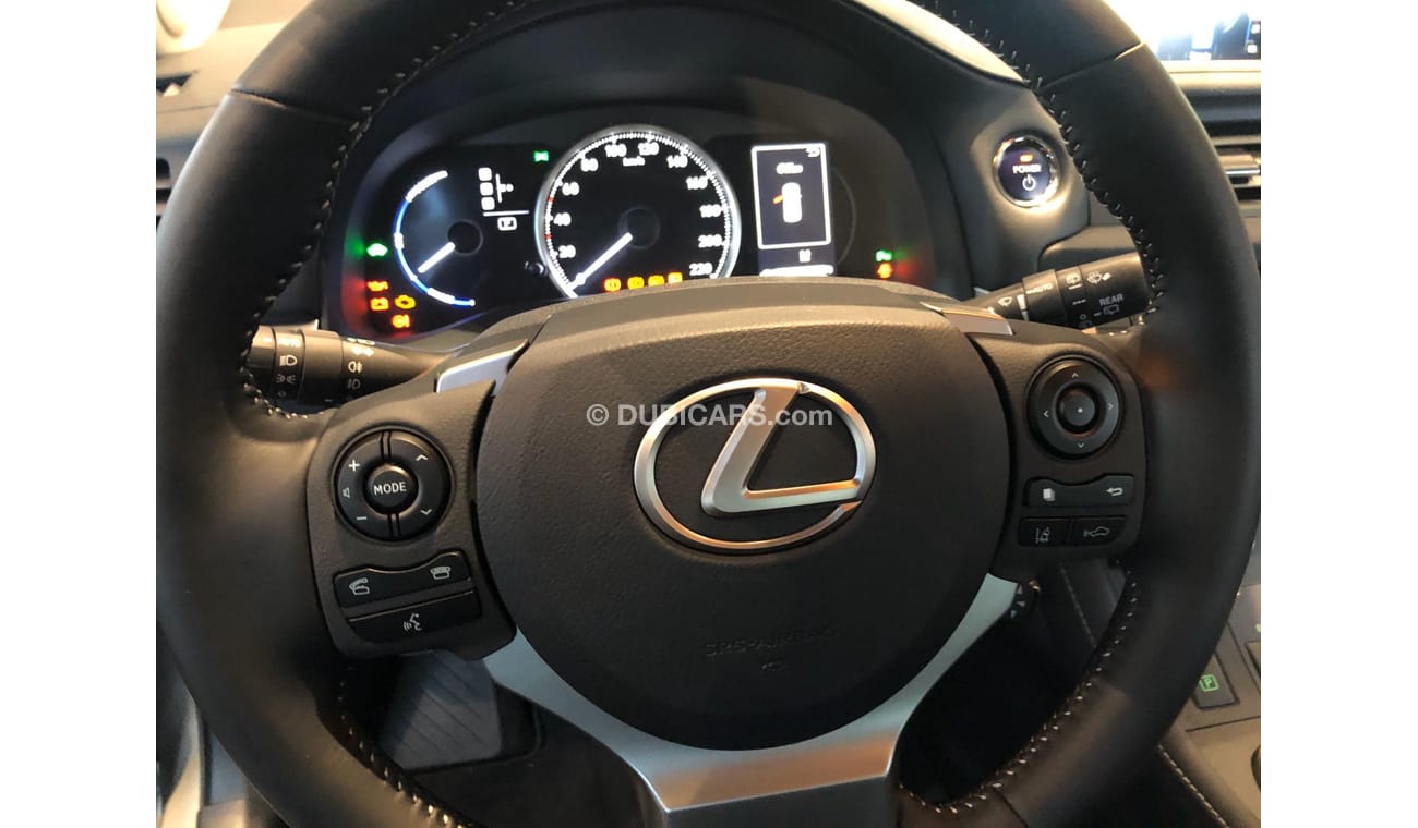 Lexus CT 200h 2020/EXPORT/PREMIUM