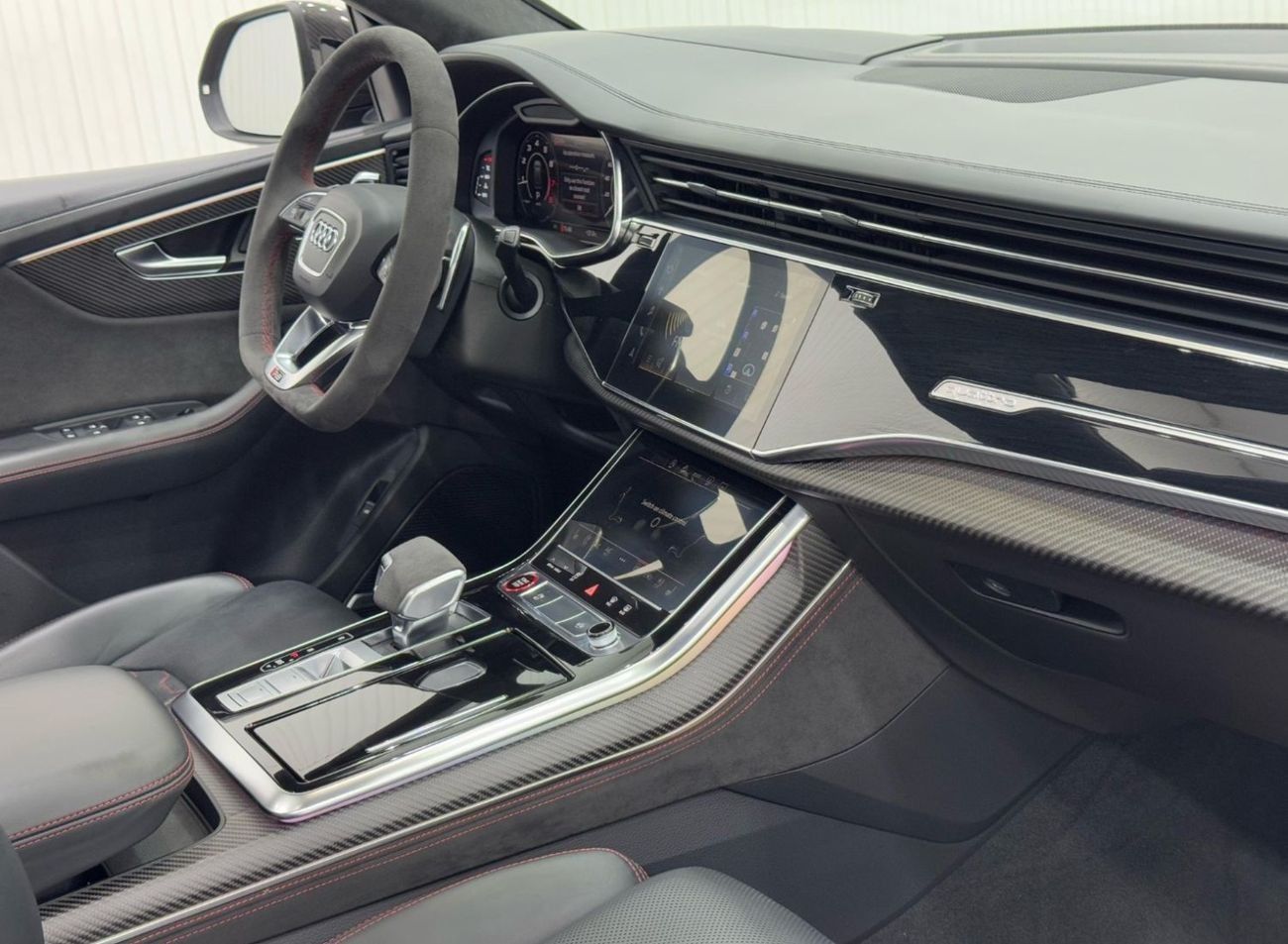 أودي RSQ8 2021 Audi RSQ8, Nov 2025 Agency Warranty + Service Package, Full Service History, GCC