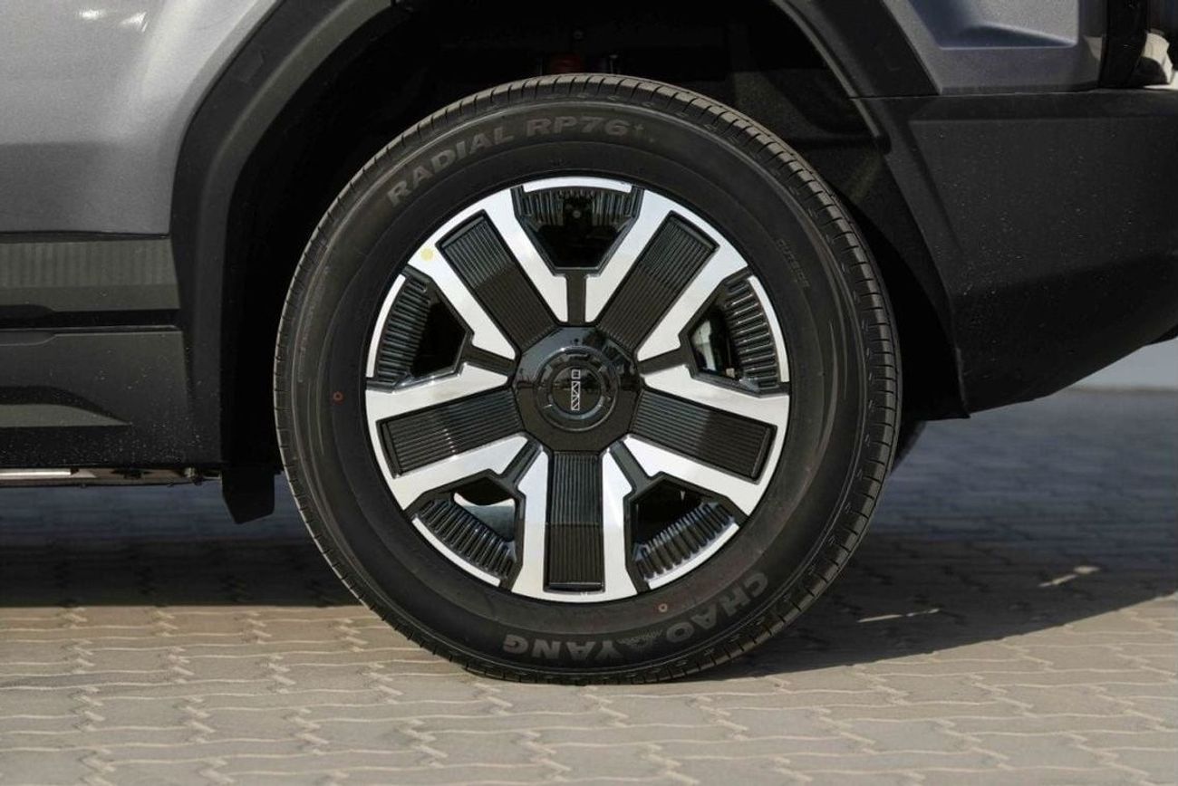 Chery iCar 03 2024 ICAR EQ3 V3 High Performance 4WD - Grey inside White | Export price