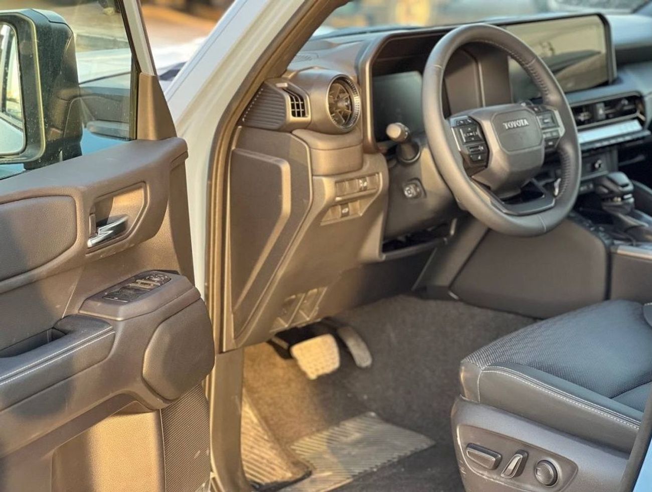 Toyota Prado FIRST EDITION 2.4L PTR A/T // 2024 // HIGH OPTIO WITH 360 CAMERA , LEATHER & HEATING AND COOLING SEA