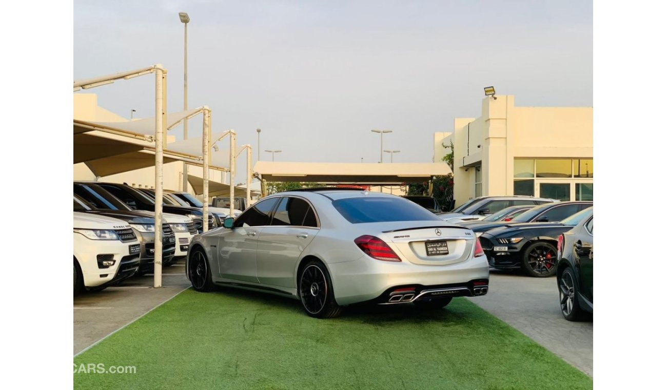 مرسيدس بنز S 550