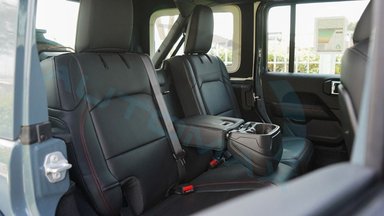 Jeep Wrangler (For Export , НА ЭКСПОРТ) PY 25/25 UNLIMITED RUBICON XTREME 2.0L TURBO GCC Без пробега