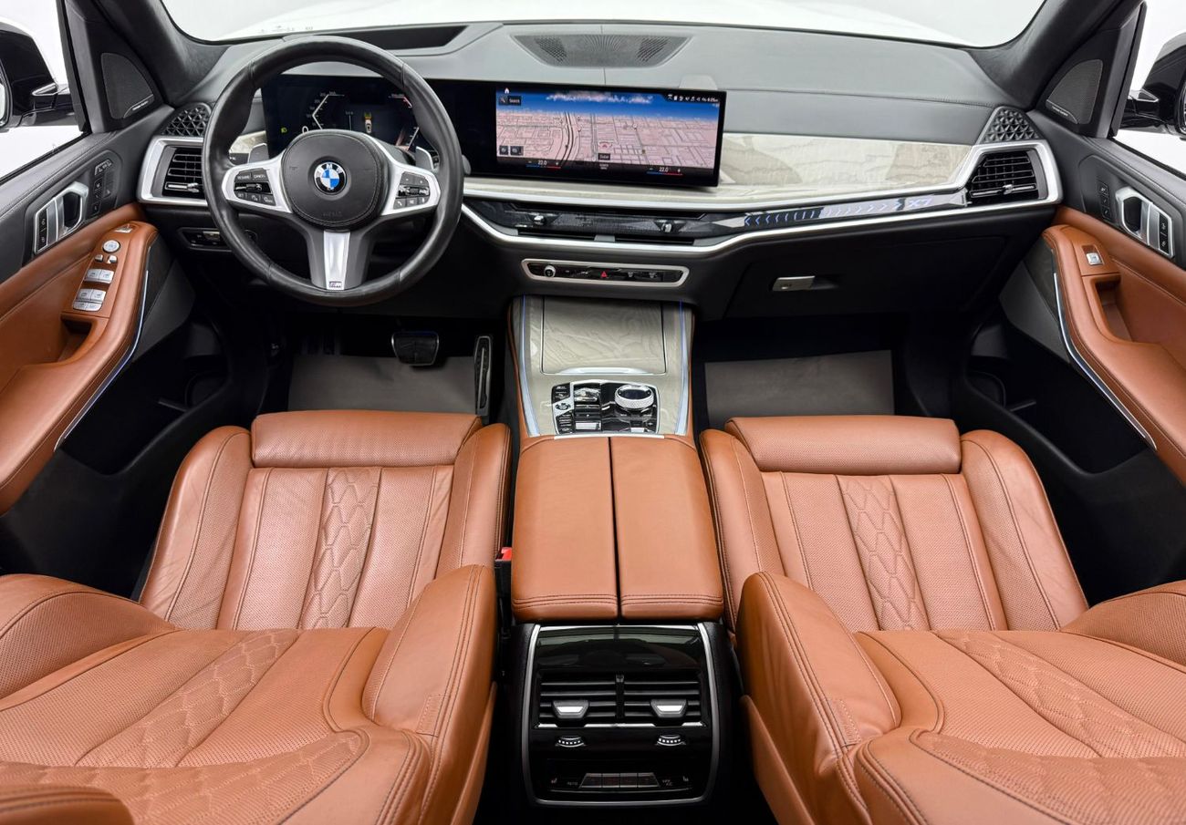 BMW X7 2023 BMW X7 xDrive40i M-Sport, 2027 BMW Warranty + Service Pack, 7 Seater, Excellent Condition, GCC