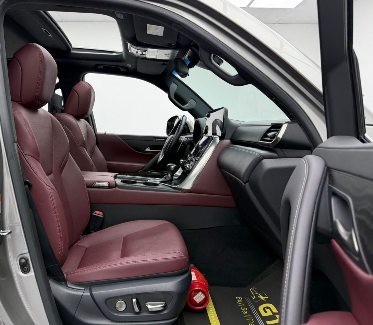 Lexus LX 600 Signature 3.5L ( CYL) 2023 Lexus LX600 Ash Wood Edition, Warranty, Fully Loaded, Excellent Condition