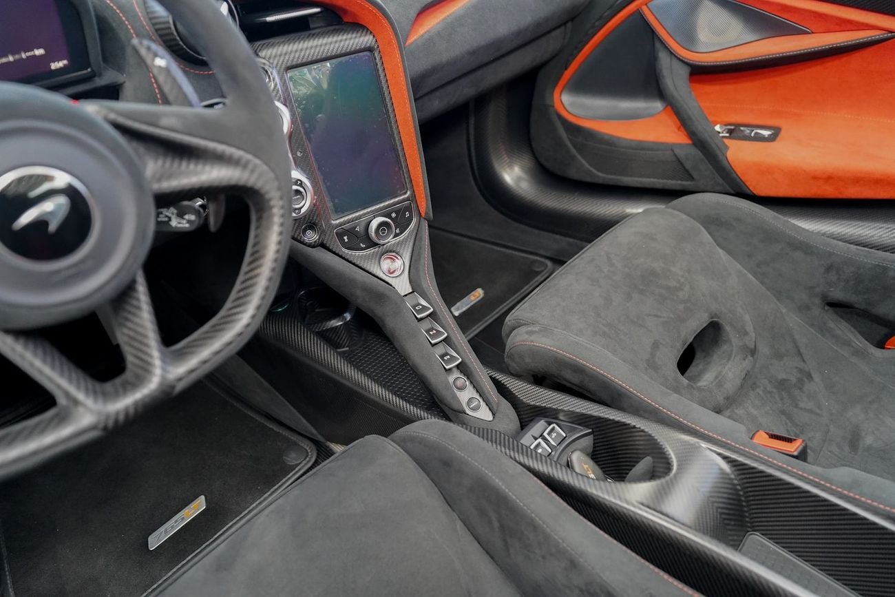 McLaren 765LT Spider