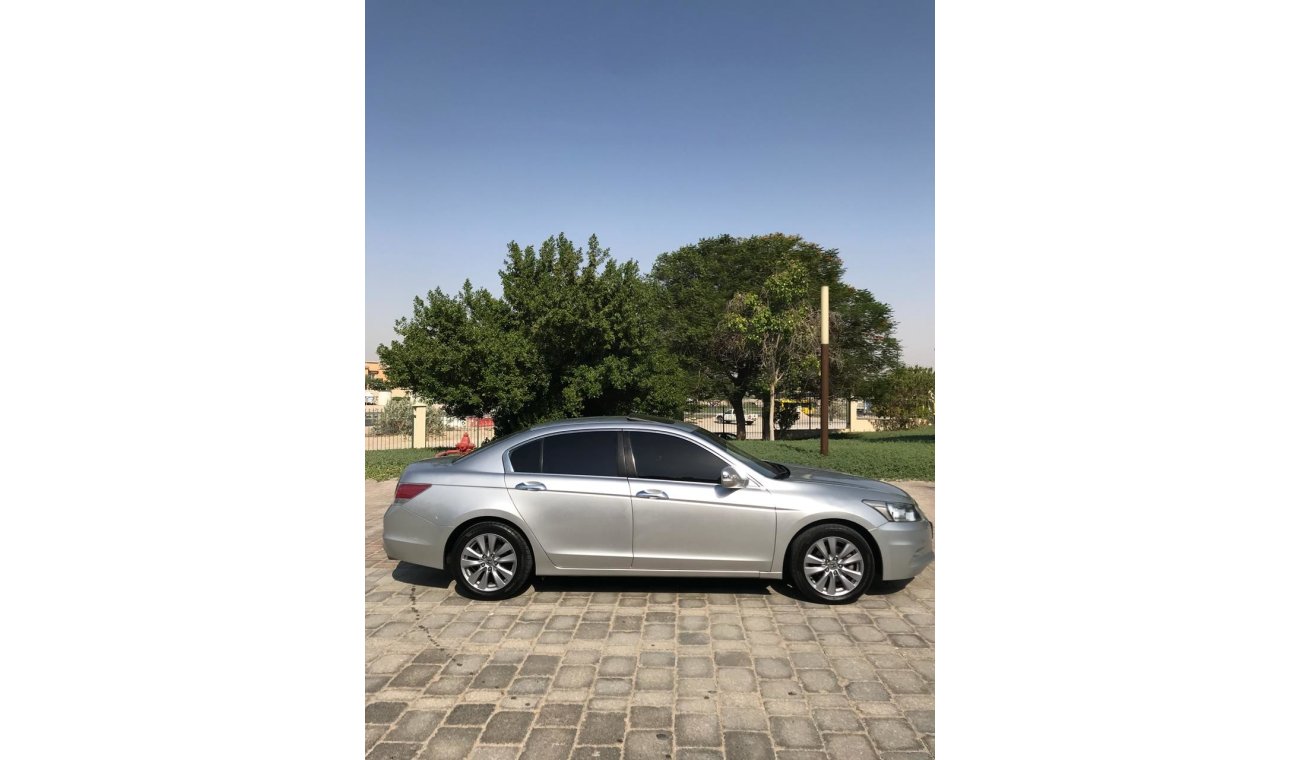 Honda Accord 610/-MONTHLY , ZERO DOWN PAYMENT,FULL OPTION, GCC SPECS