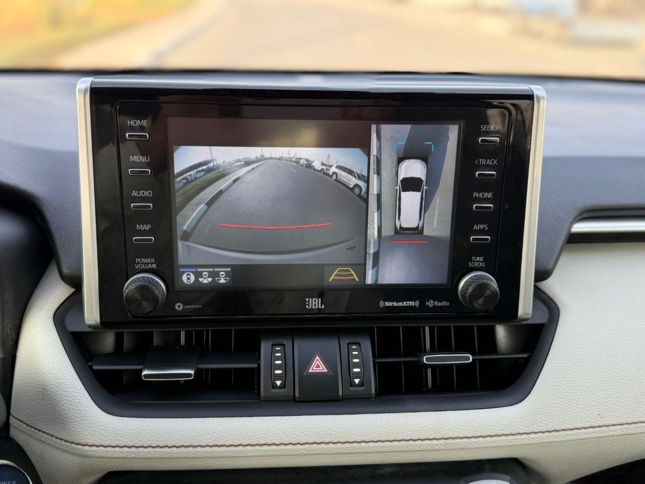 Toyota RAV4 Hybrid Limited panoramic, 360 camera Full Option