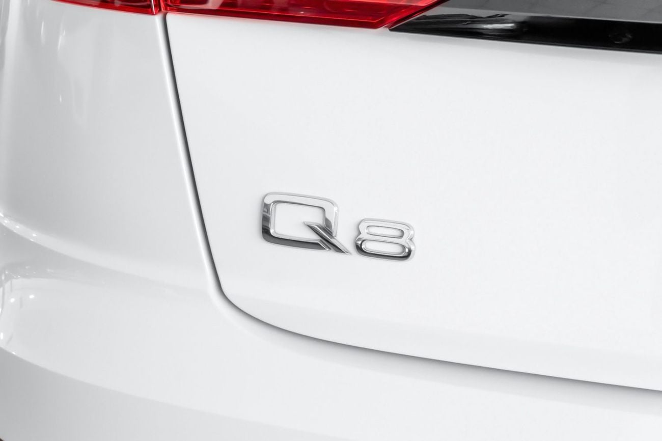 Audi Q8 55 TFSI S-LINE LUXURY 55 TFSI quattro (340 HP) 55TFSi (335 HP)