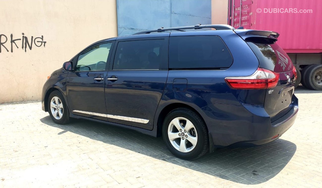 Toyota Sienna Full option clean automatic Door