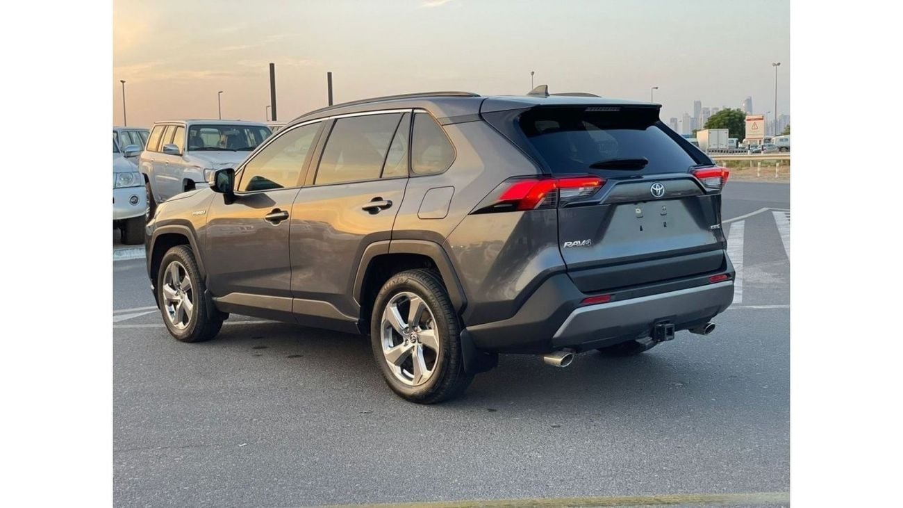 تويوتا راف ٤ *Offer*2021 Toyota RAV4 Hybrid - 2.5L V4 - Right Hand Drive - Japan Specs --UAE PASS