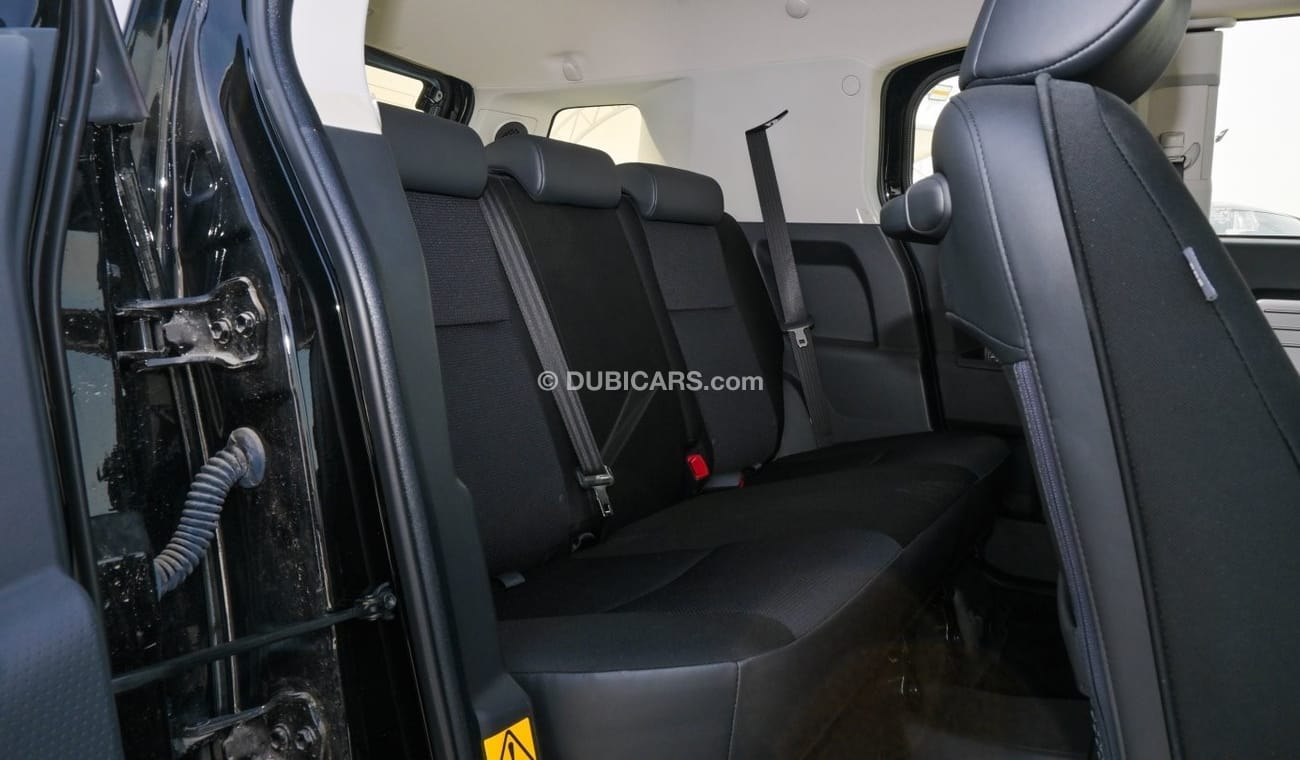 Toyota FJ Cruiser TOYOTA FJ CRUISER 4.0 V6 GCC 2023