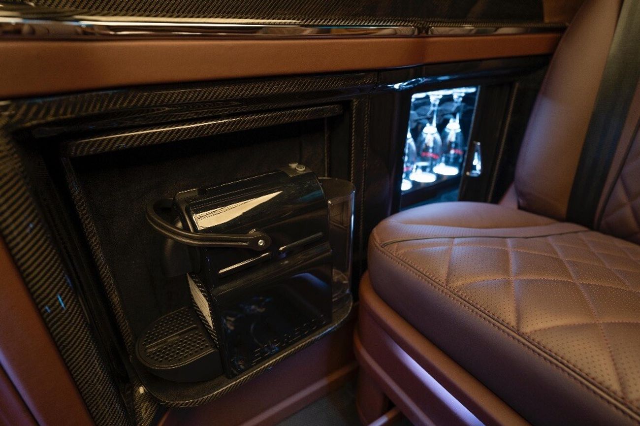 Mercedes-Benz V 250 2022 VVIP MERCEDES GCC V250 With Extra AC - Warranty by Vline Design