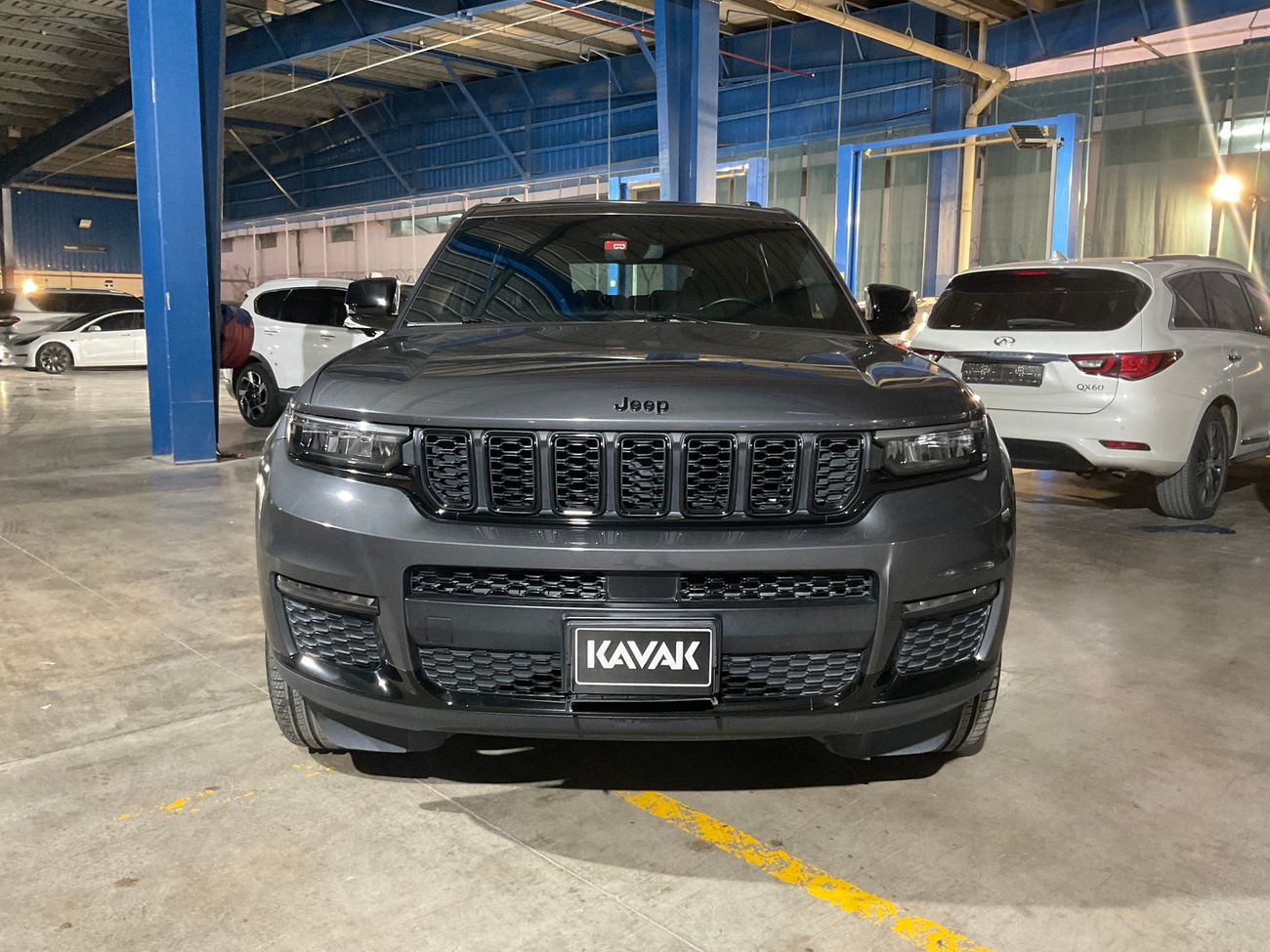 جيب شيروكي Altitude | شامل الضمان | 0 ﺪﻔﻋﺓ ﺃﻮﻟﻯ