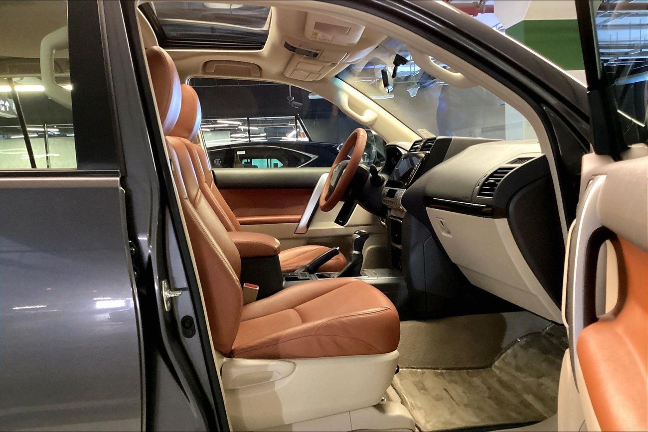 تويوتا برادو GXR | شامل الضمان | 0 ﺪﻔﻋﺓ ﺃﻮﻟﻯ