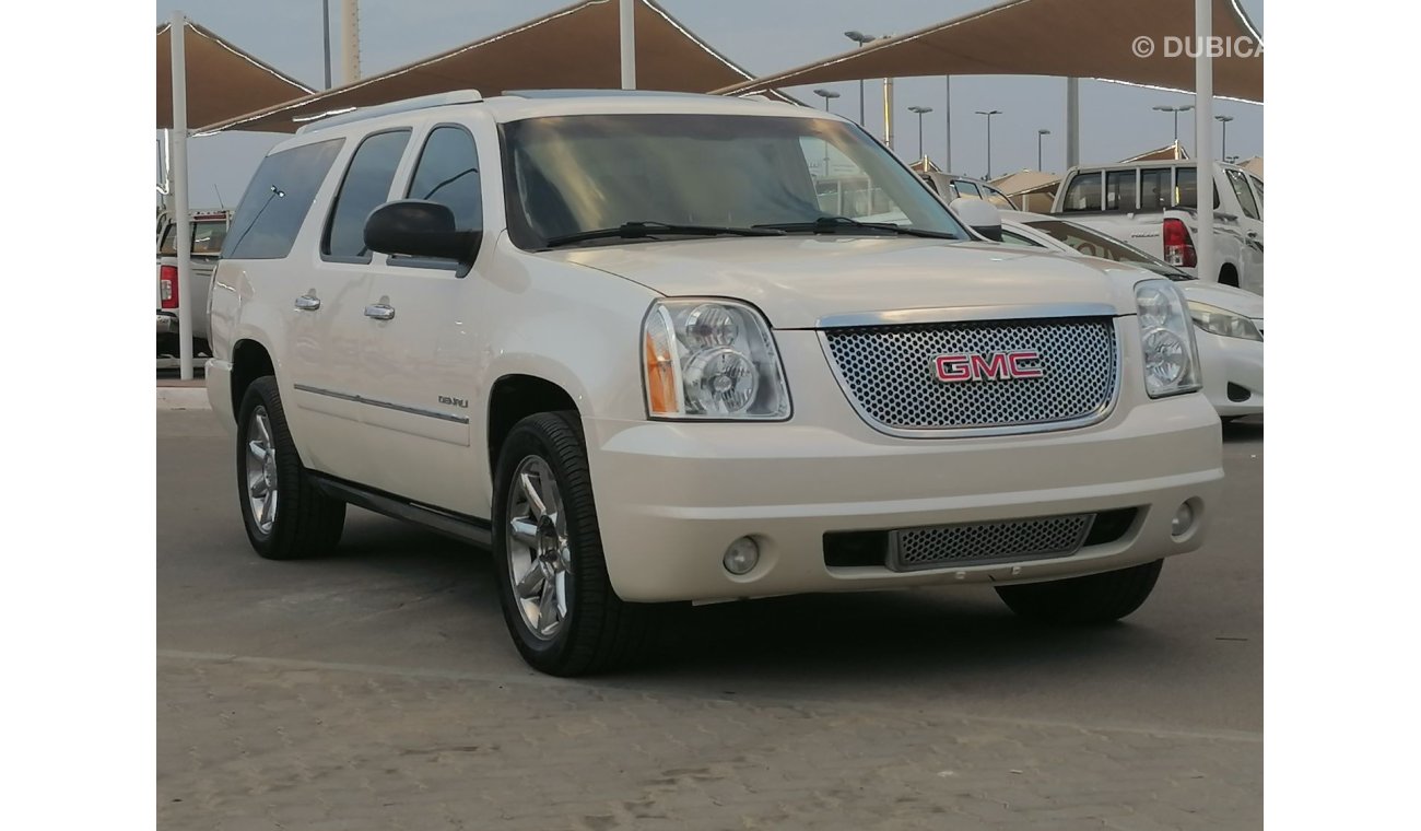 GMC Yukon GMC YOUKAN DENALI XL