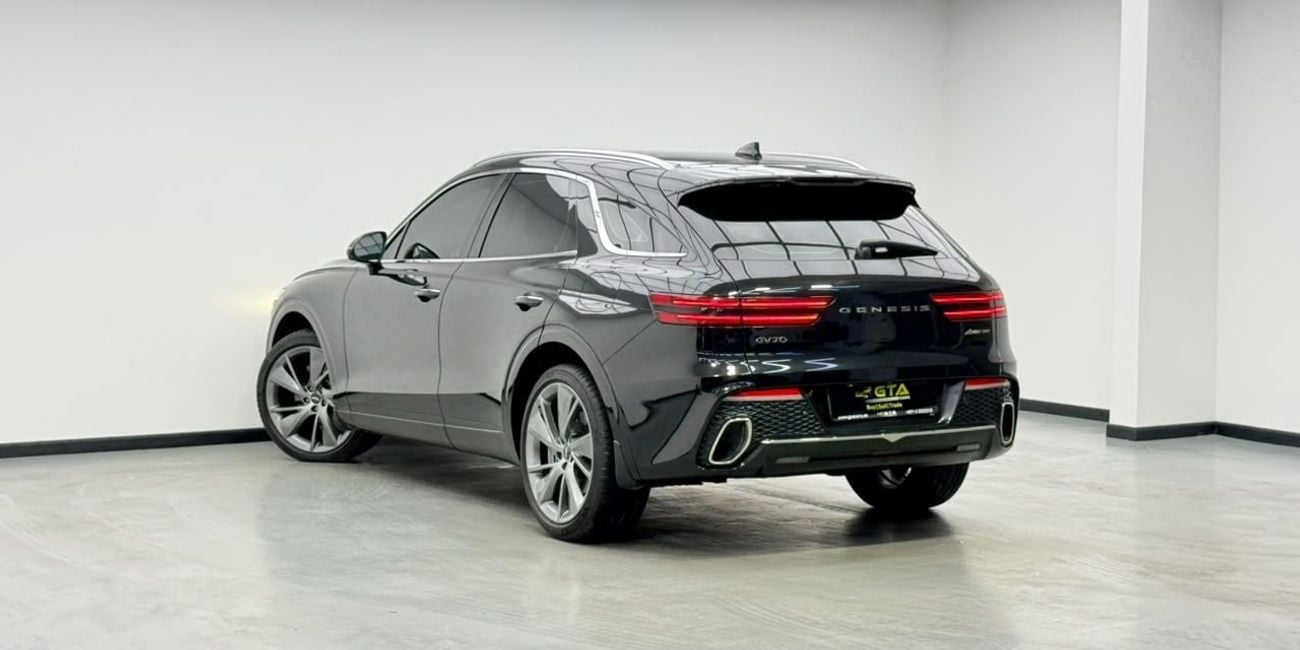 Genesis GV70 PRESTIGE 2023 Genesis GV70 Platinum Sport, 1 Year Unlimited Kilometer Warranty, GCC Specs.