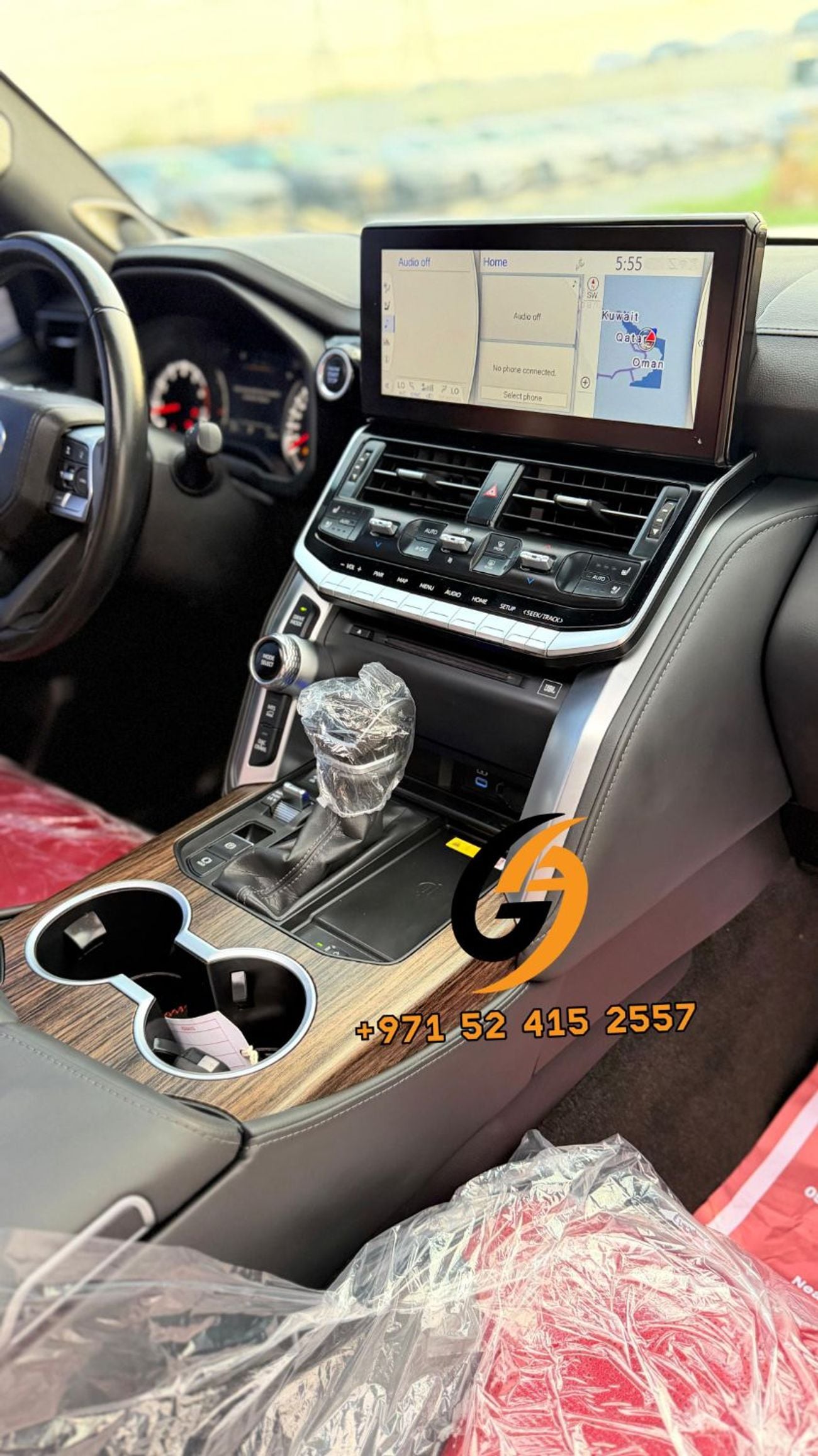 تويوتا لاند كروزر 2024 Model VXR TWIN TURBO 3,5L ENGINE FULL OPTION RED AND BLACK INTERIOR INSIDE VERY CLEAN AND PERFE