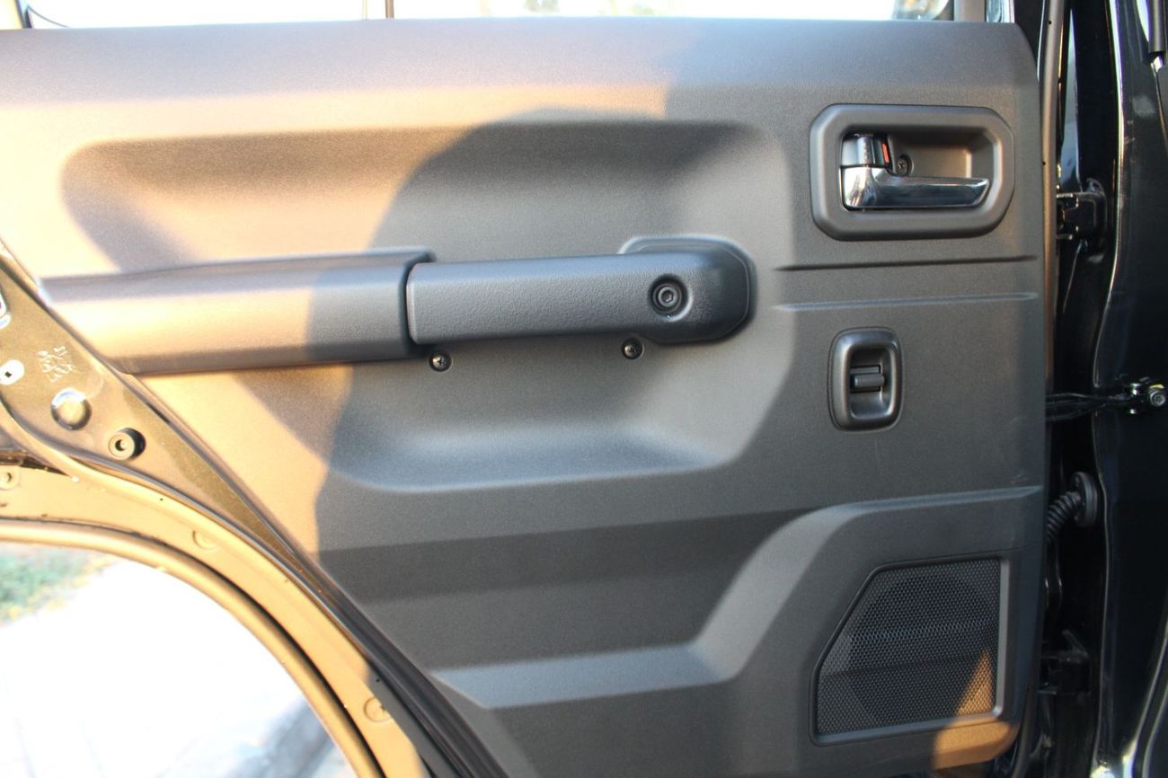 Suzuki Jimny LHD - SUZUKI JIMNY 1.5L PETROL 4WD 5DOOR GLX AUTOMATIC