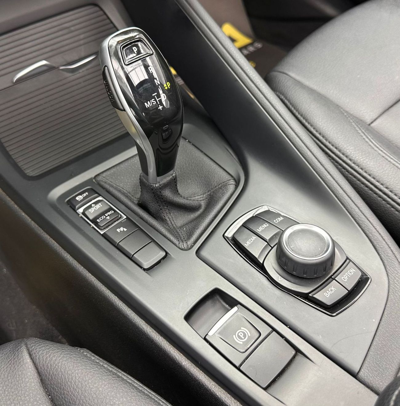 BMW X1 sDrive 20i 2.0L 2019 BMW X1 sDrive20i, 1 Year Warranty Unlimited, Full Service History, GCC