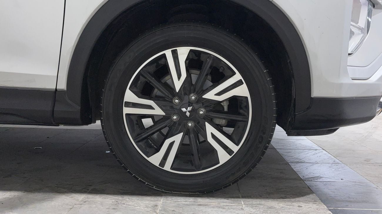 ميتسوبيشي إكلبس كروس 2025 GLX HIGH LINE | AED 940/Month | 20% DP | 30 Day Return | Warranty | Service History