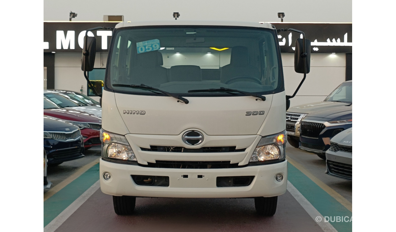 Hino 300 CHASSIS 714, D/CABIN, V6, DSL, M/T