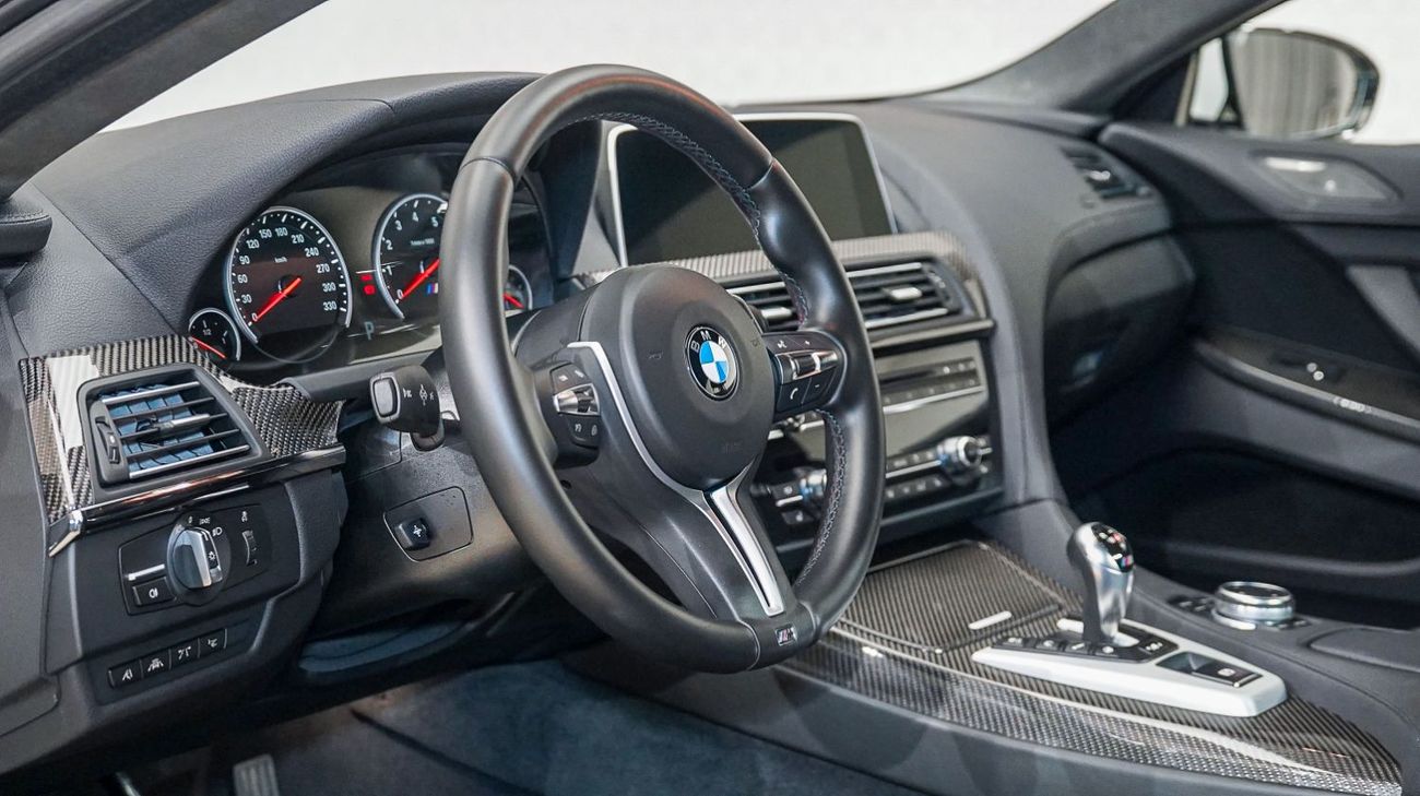 بي أم دبليو M6 Coupe - AED 6,760 P/M - 2 Years Warranty