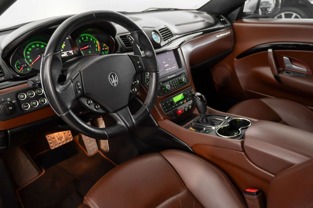 Maserati Granturismo 2016 Maserati Gran Turismo Sport / Full Service History