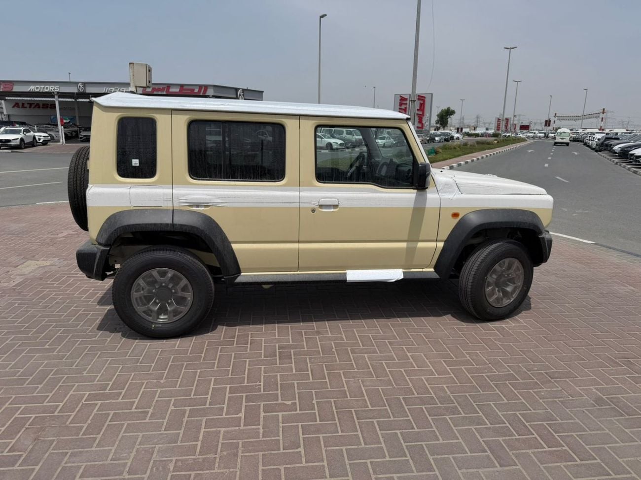 سوزوكي جيمني Suzuki jimny GLX AT 1.5 2026