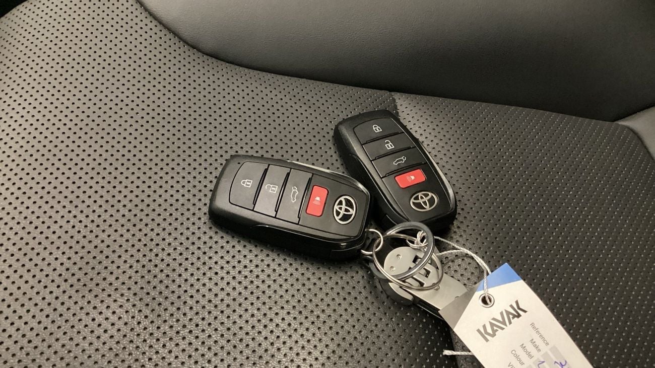 Toyota Land Cruiser GXR | upto AED 20,000 Ramadan Discount | Guaranteed Warranty | 0 Down Payment