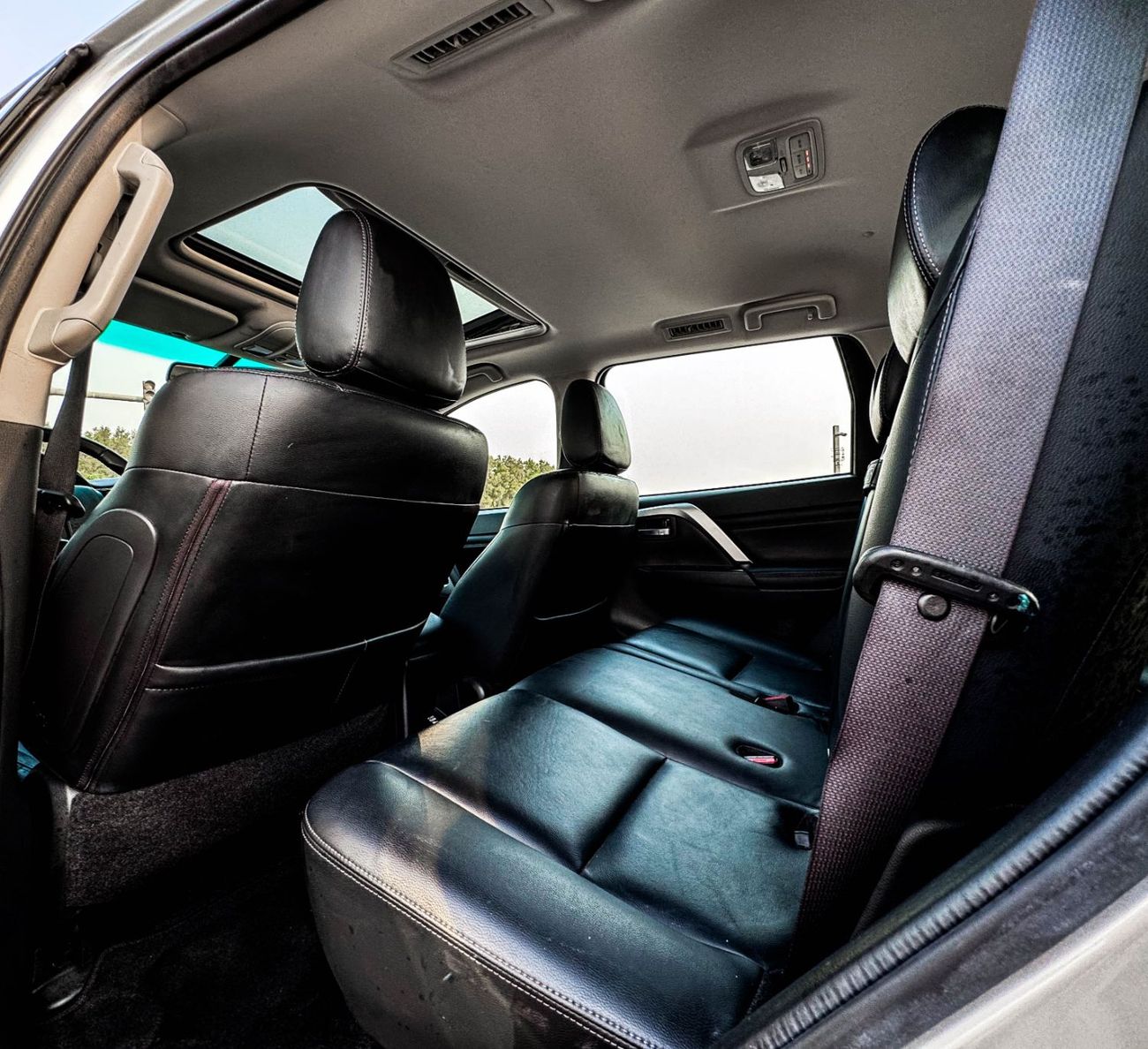 Mitsubishi Montero Sport GLS Premium 3.0L (7 Seater) Mitsubishi Montero Sport 3.0L V6 2022, GCC Original Paint, In Excellent