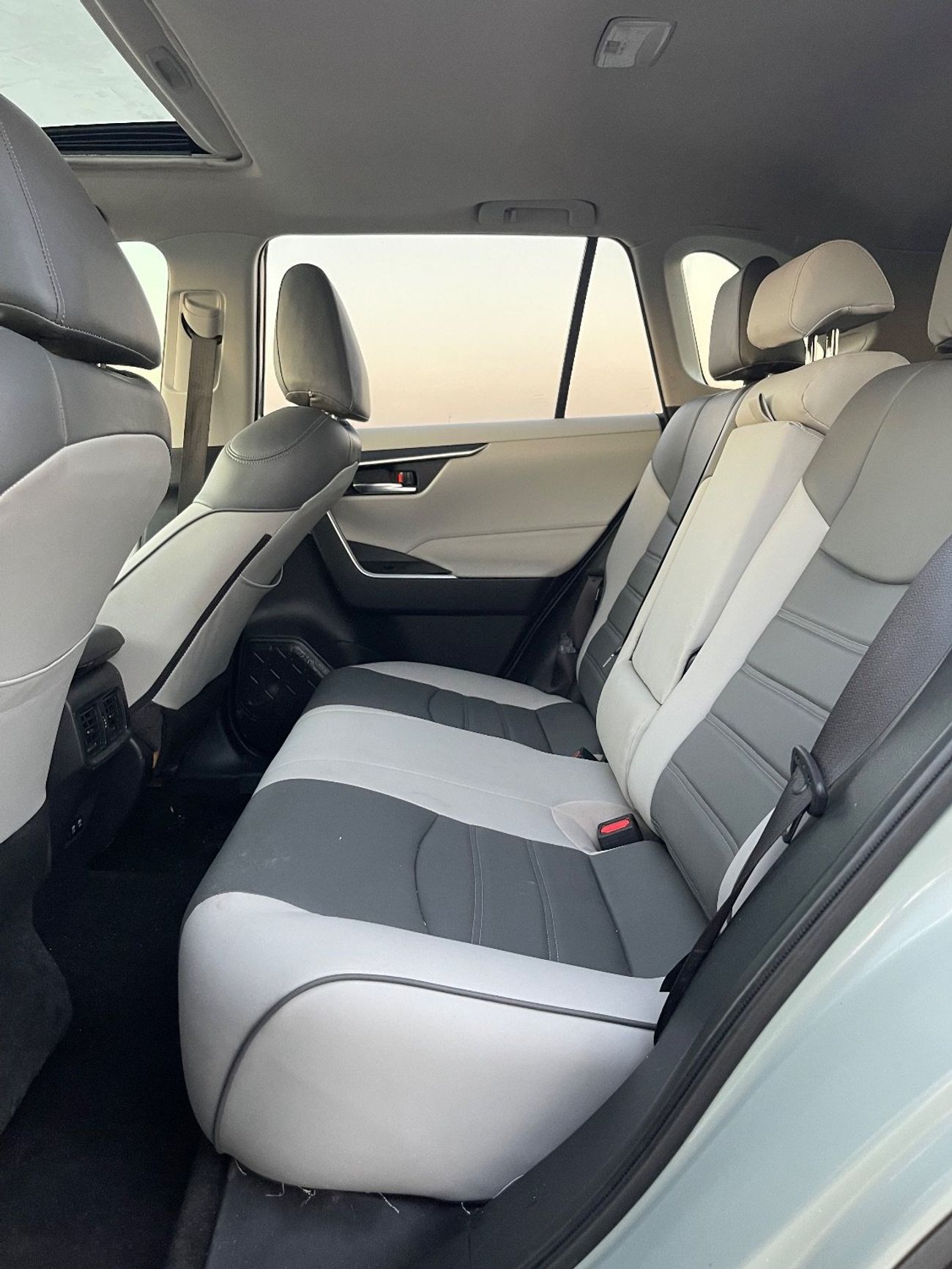 Toyota RAV4 2021 TOYOTA RAV4 XLE FULL OPTIONS IMPORTED FROM USA