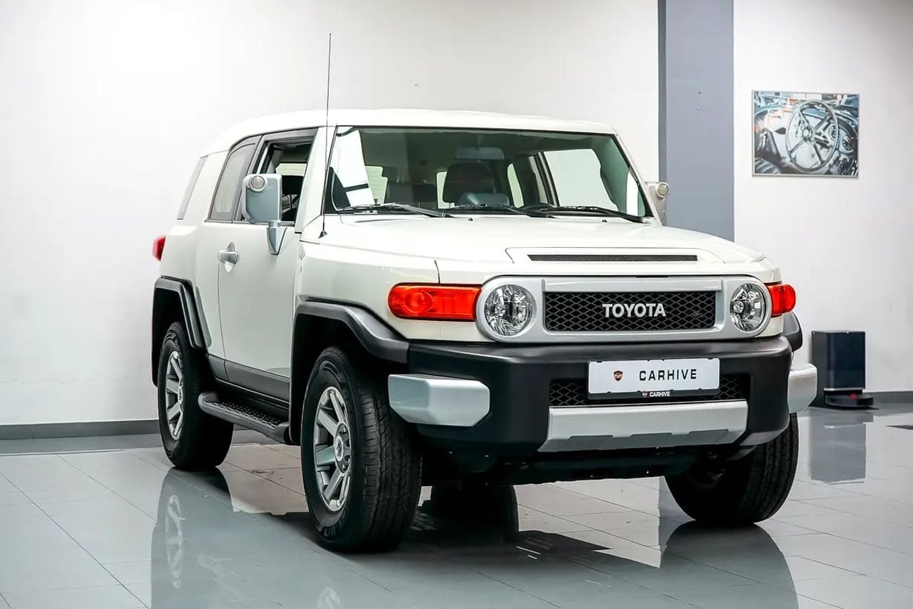 تويوتا إف جي كروزر GXR | GCC Specs | Low Mileage | Under Warranty