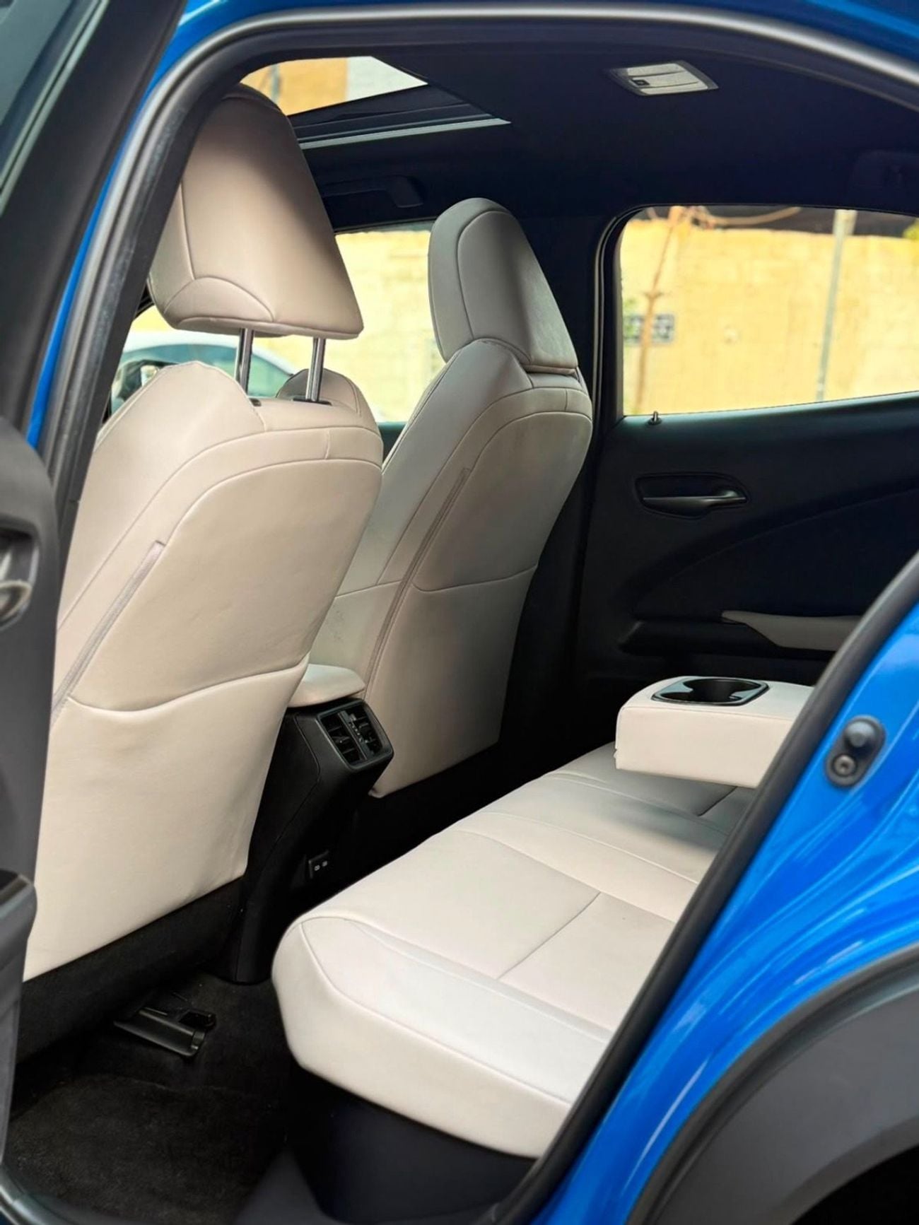 Lexus UX250h STD (NON GCC)
