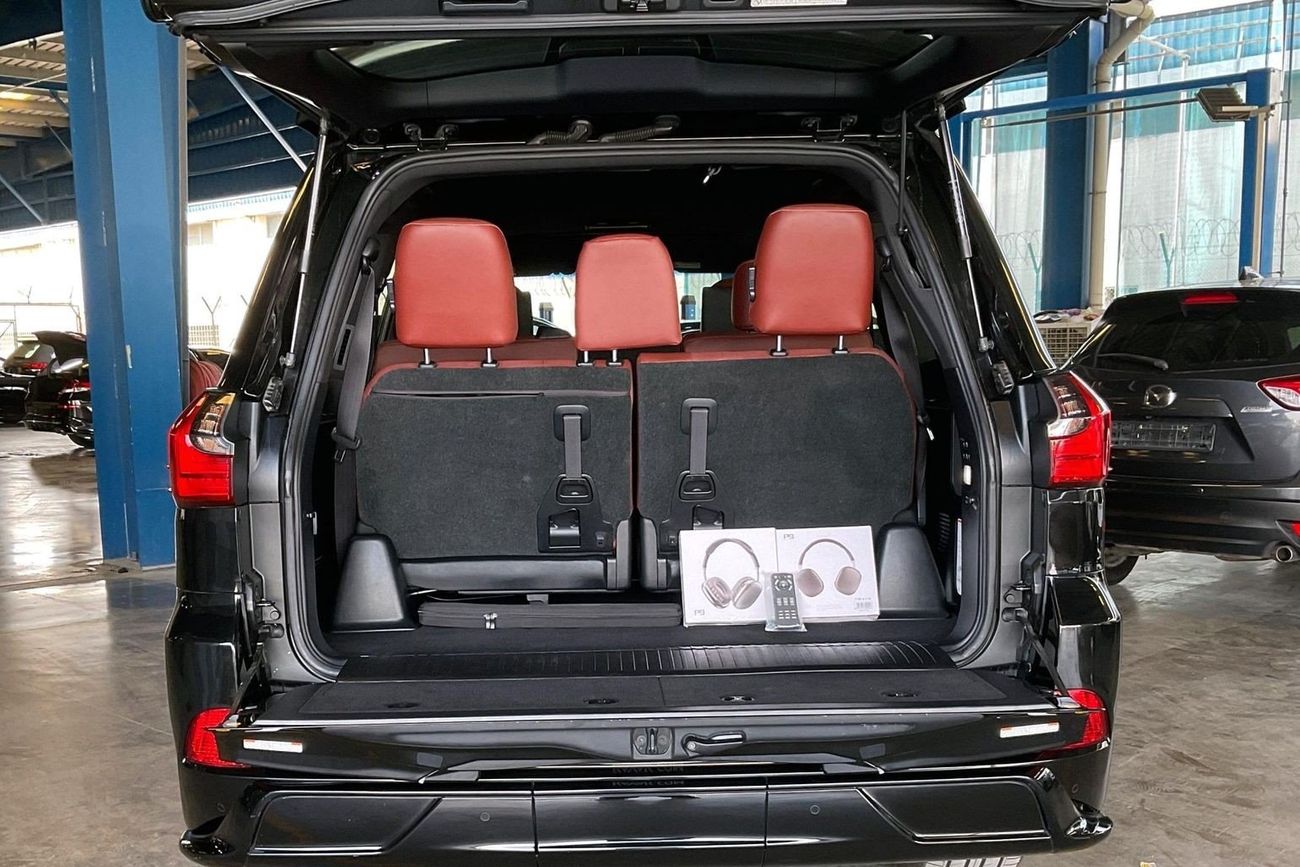 Lexus LX 570 Platinum | Guaranteed Warranty | 0 Down Payment