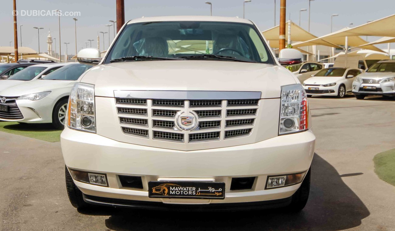 Cadillac Escalade FULL SERVICE HISTORY GCC SPECIFICATION