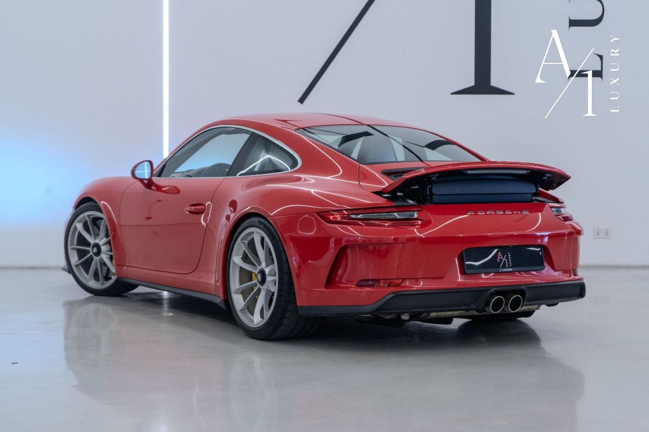 Porsche 911 GT3 4.0L (493 HP) 2018 Porsche 911 GT3 Touring, Porsche Warranty, Full Porsche Service History, Manu