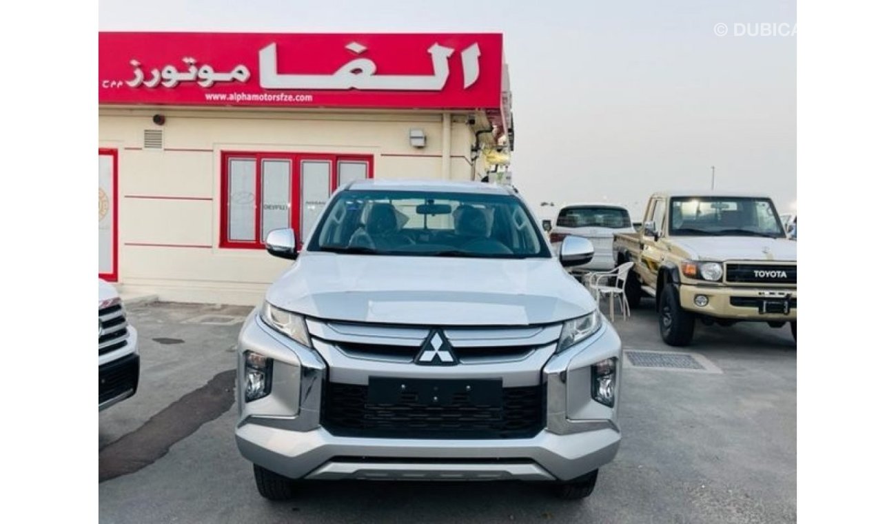 ميتسوبيشي L200 Mitsubishi L200 Prick up Double Cabin 4x4 Diesel Automatic with Chrome package