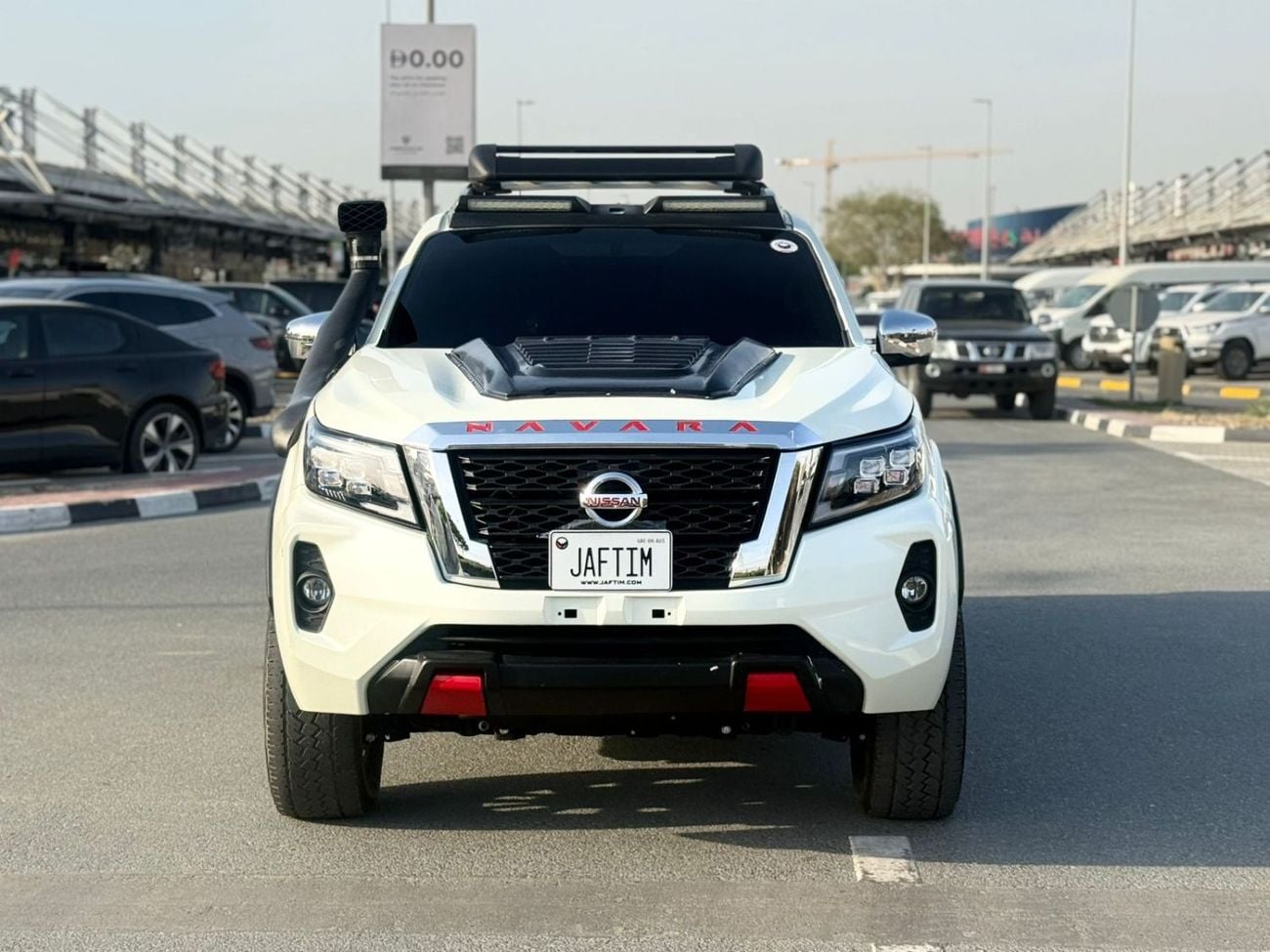 نيسان نافارا -