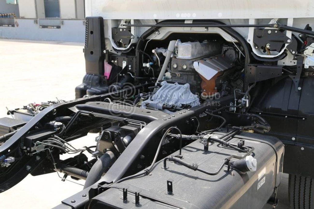 Mitsubishi Fuso Canter CHASSIS 3TON SC 100L TANK (4X4) DIESEL, MY23
